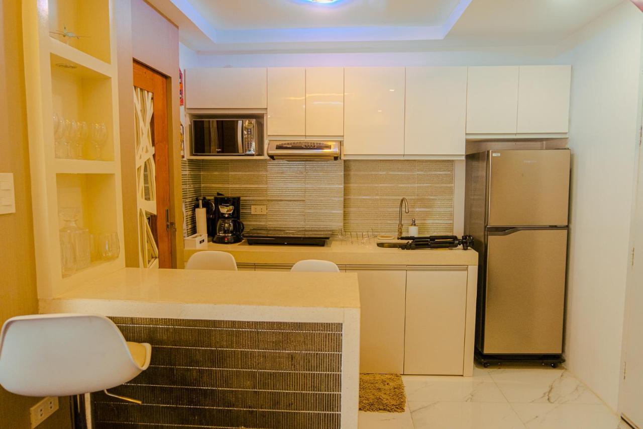 Yong'S Place At Isabelle De Valenzuela Manilla Buitenkant foto